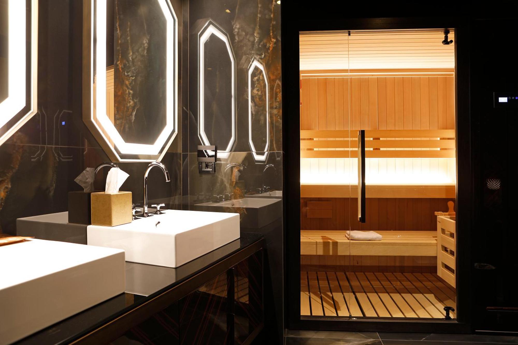 U-Visionary Roma Hotel Eksteriør bilde